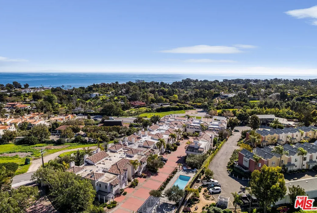 the portico malibu townhouse condo for sale